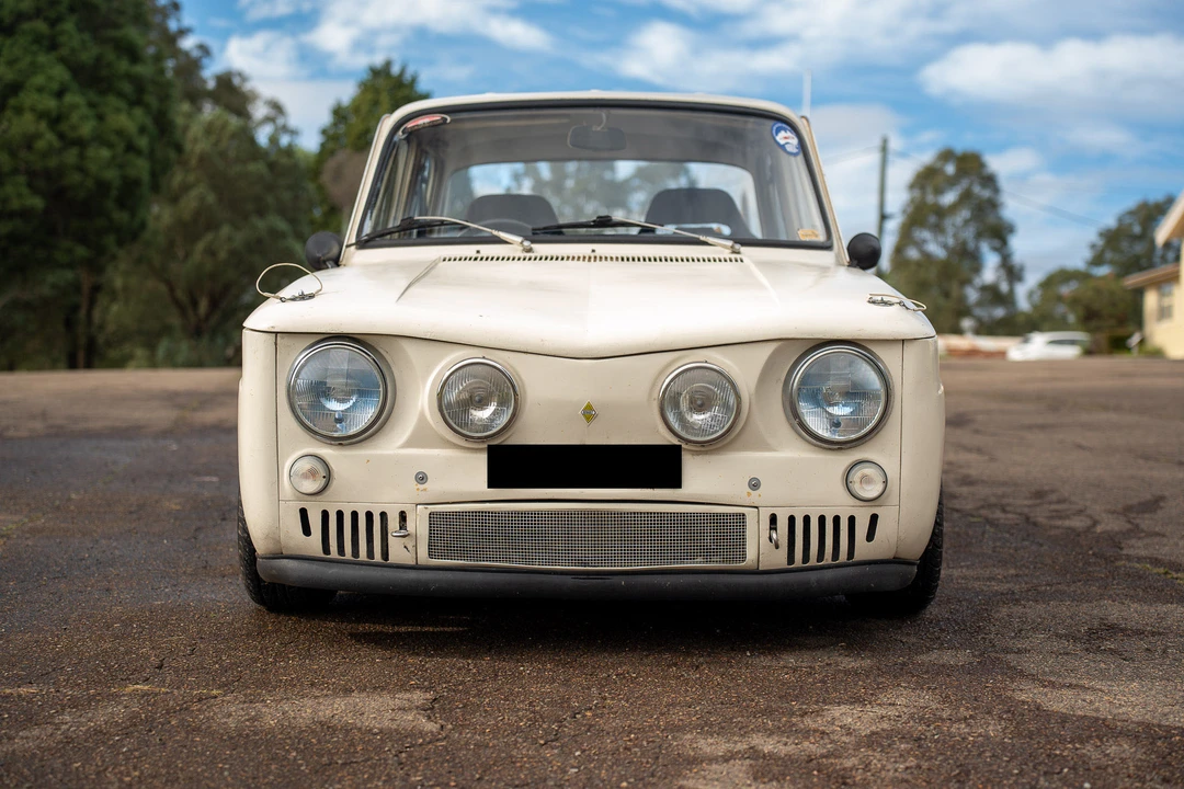 1968 Renault 10 - Image 2 of 31