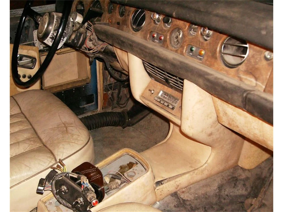 1968 Rolls-Royce Corniche - Image 2 of 17