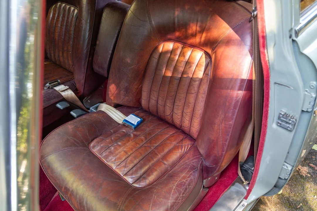 1968 Rover - Image 24 of 30