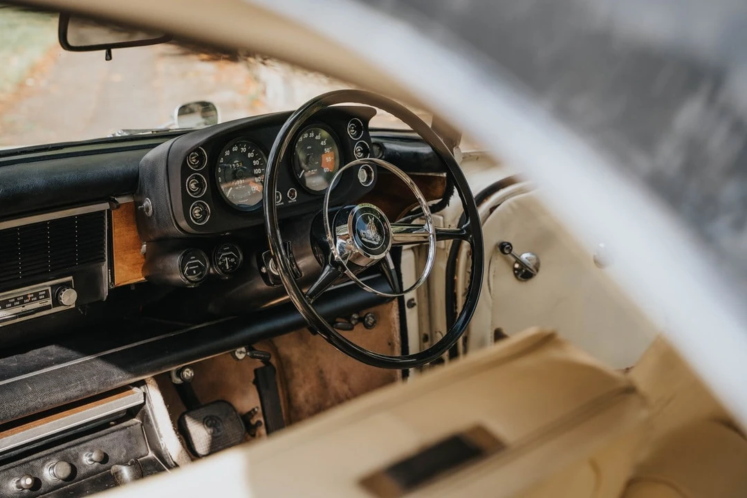 1968 Rover - Image 15 of 30