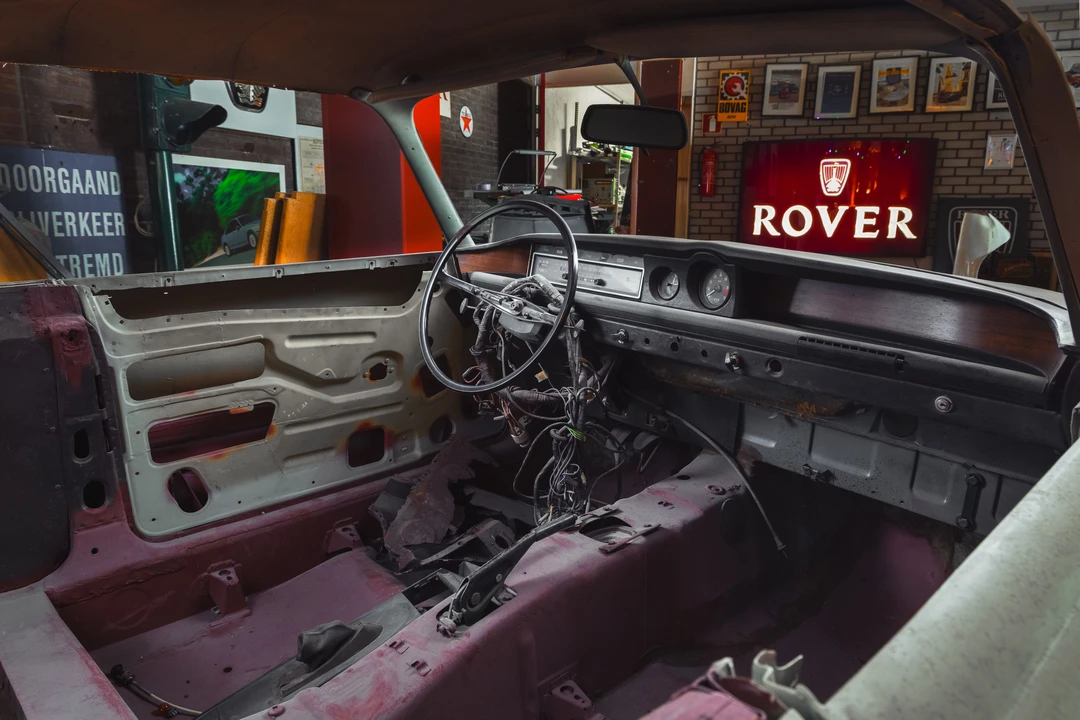 1968 Rover - Image 7 of 19