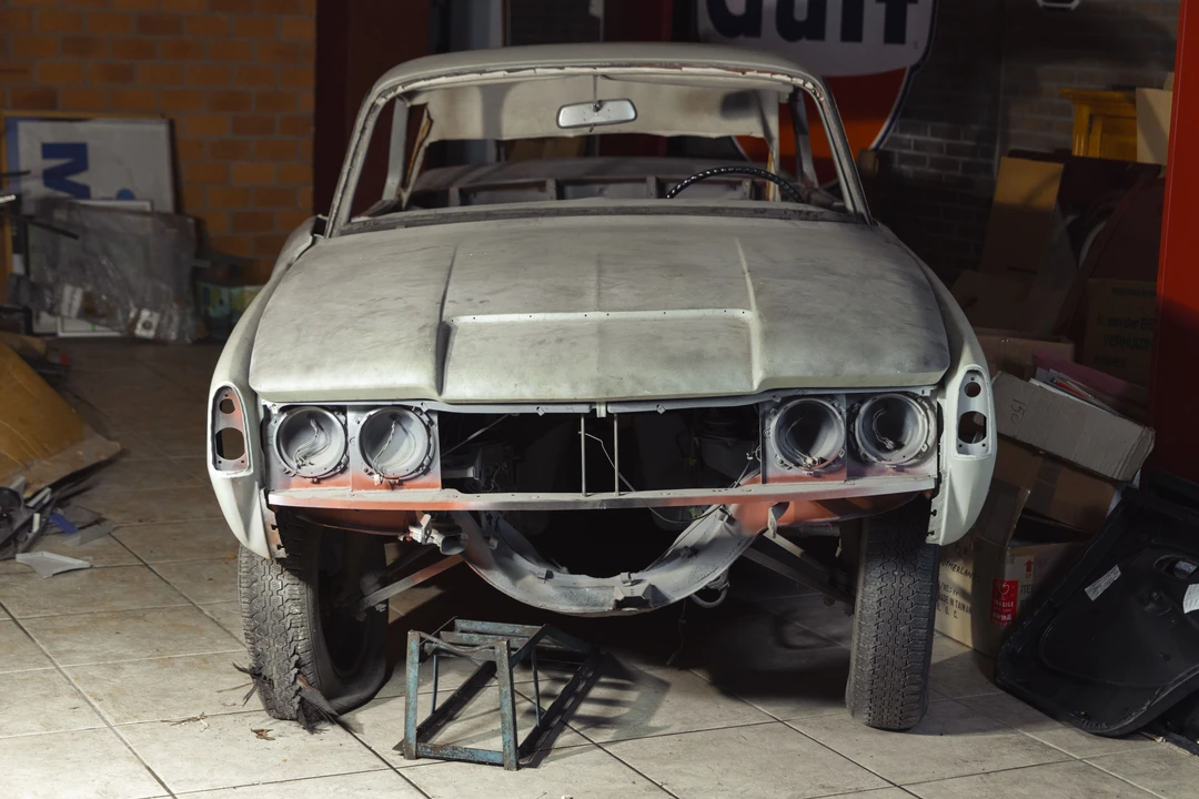 1968 Rover - Image 2 of 19