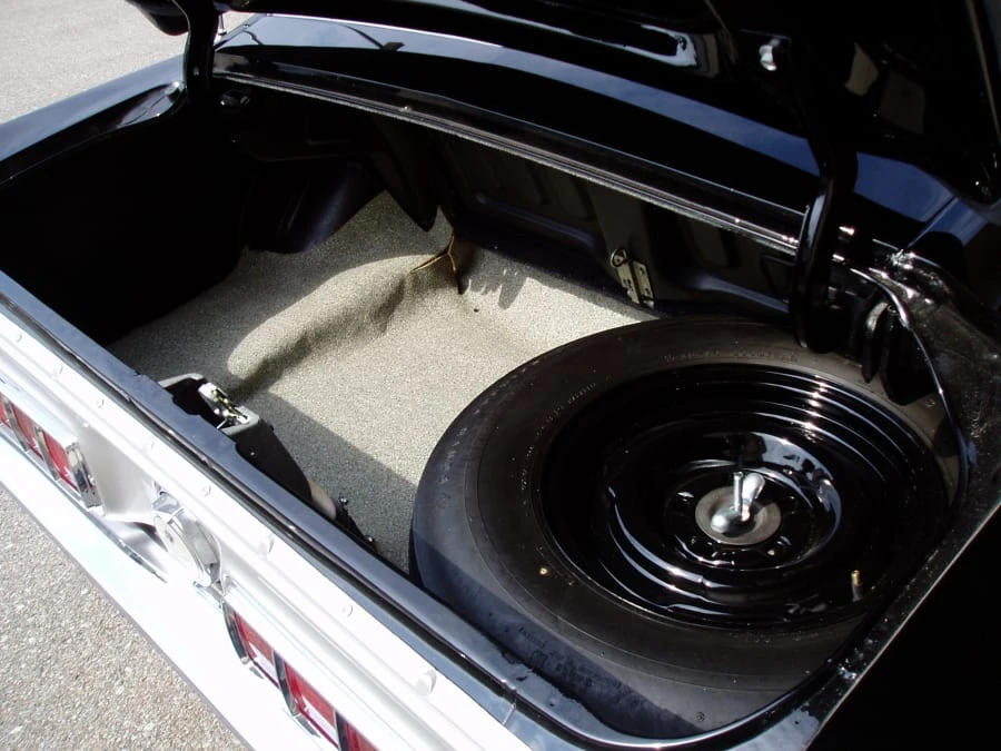 1968 Shelby GT500 - Image 5 of 10