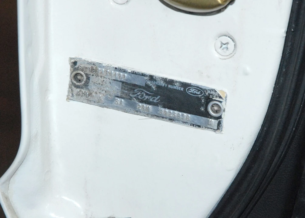 1968 Shelby GT350 - Image 2 of 3