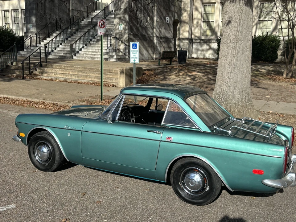 1968 Sunbeam Alpine Series V - Image 4 of 31