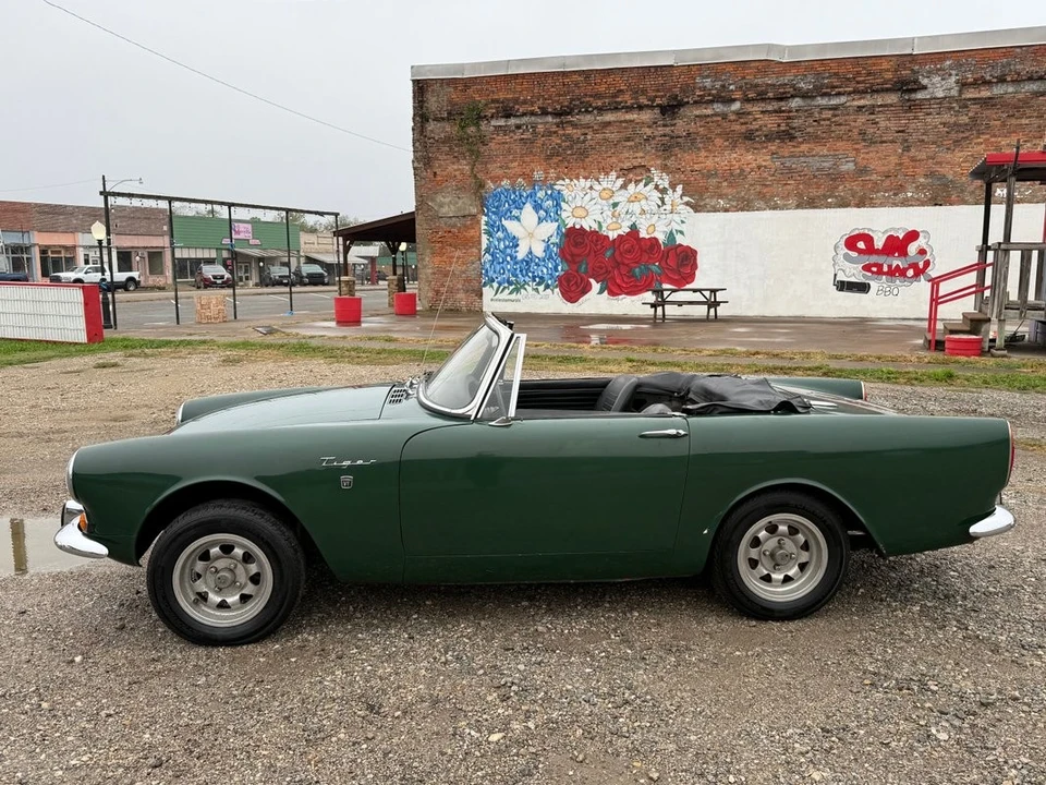 1968 Sunbeam Alpine Series V - Image 9 of 31