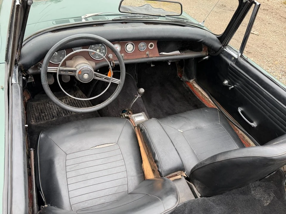 1968 Sunbeam Alpine Series V - Image 12 of 31