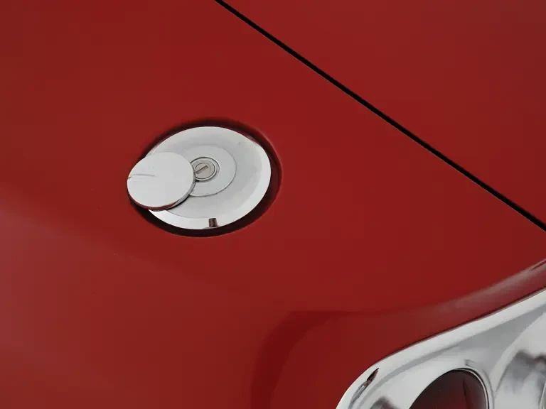 1968 Toyota 2000GT - Image 21 of 27