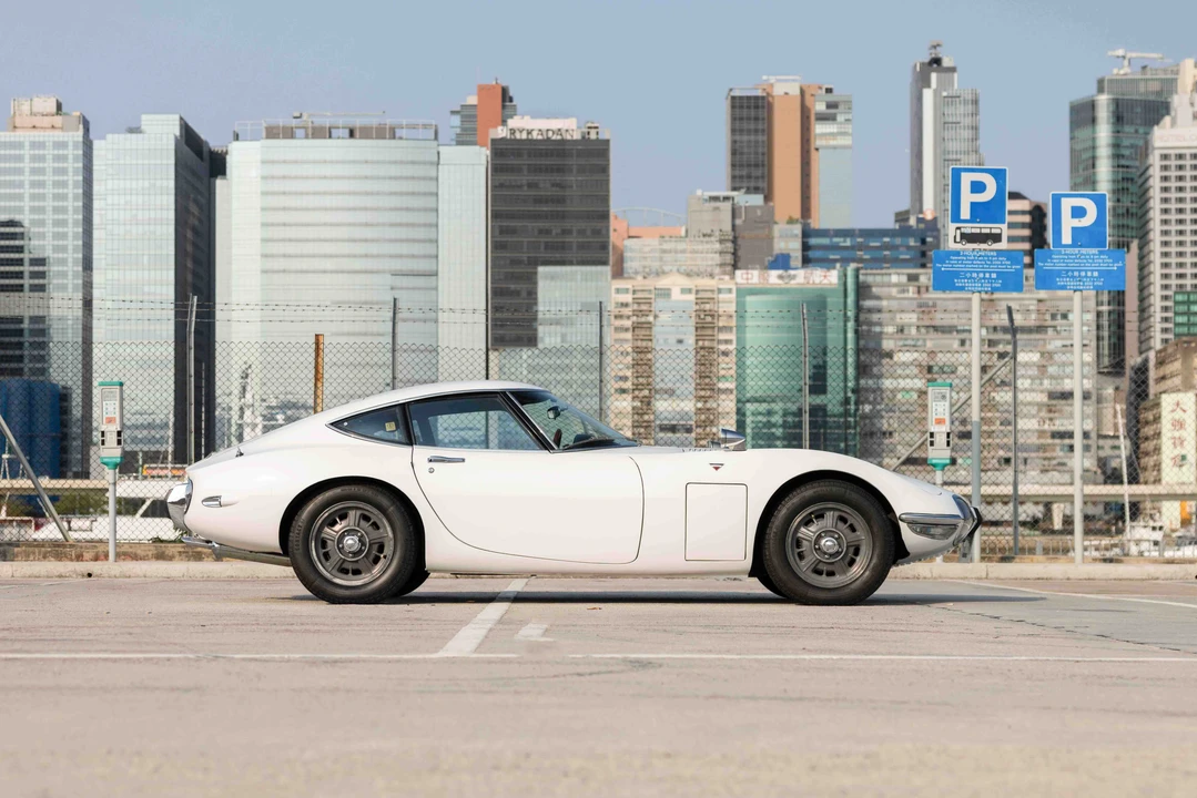 1968 Toyota 2000GT - Image 18 of 31