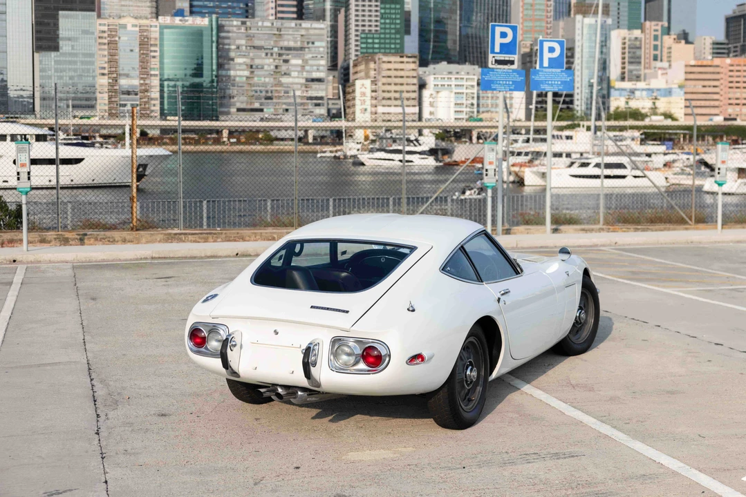 1968 Toyota 2000GT - Image 27 of 31