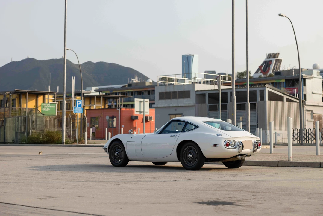 1968 Toyota 2000GT - Image 30 of 31