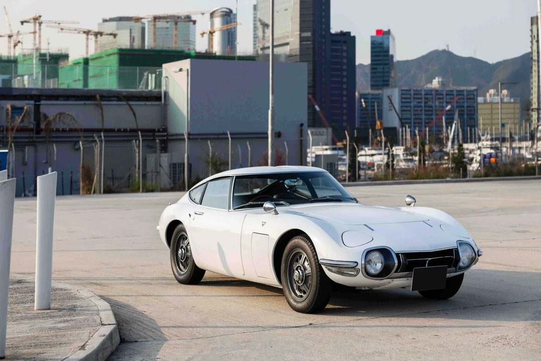 1968 Toyota 2000GT - Image 31 of 31