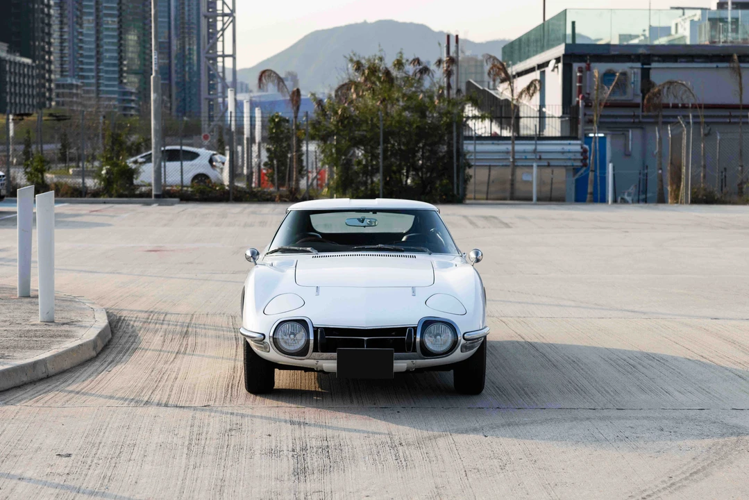 1968 Toyota 2000GT - Image 10 of 31