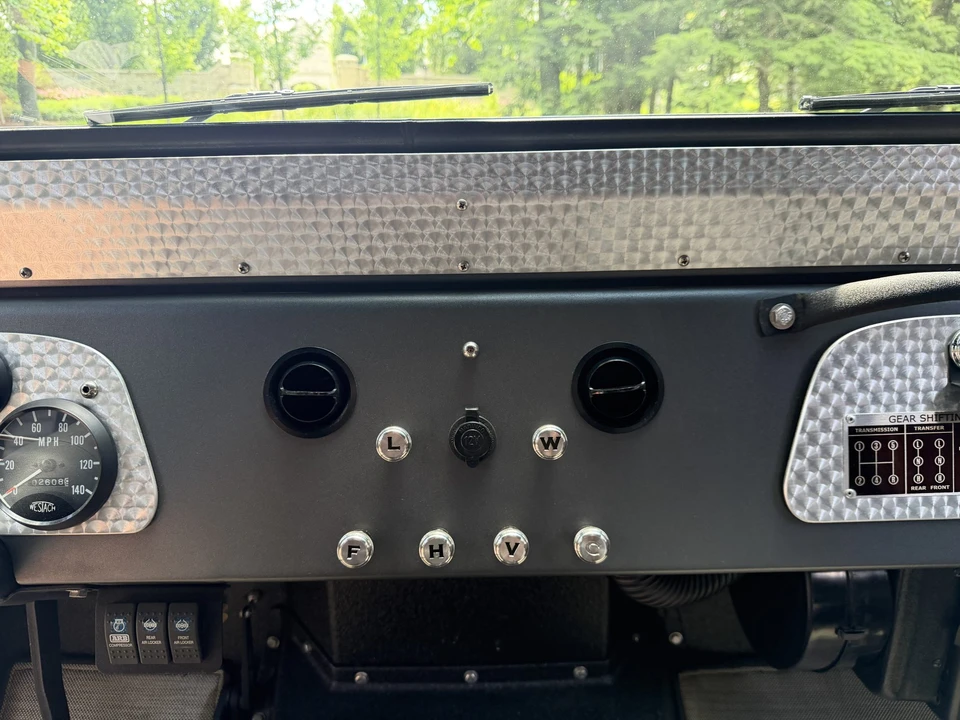 1968 Toyota J40 Land Cruiser - Image 30 of 31