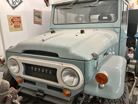 1968 Toyota FJ40 Land Cruiser 2WD