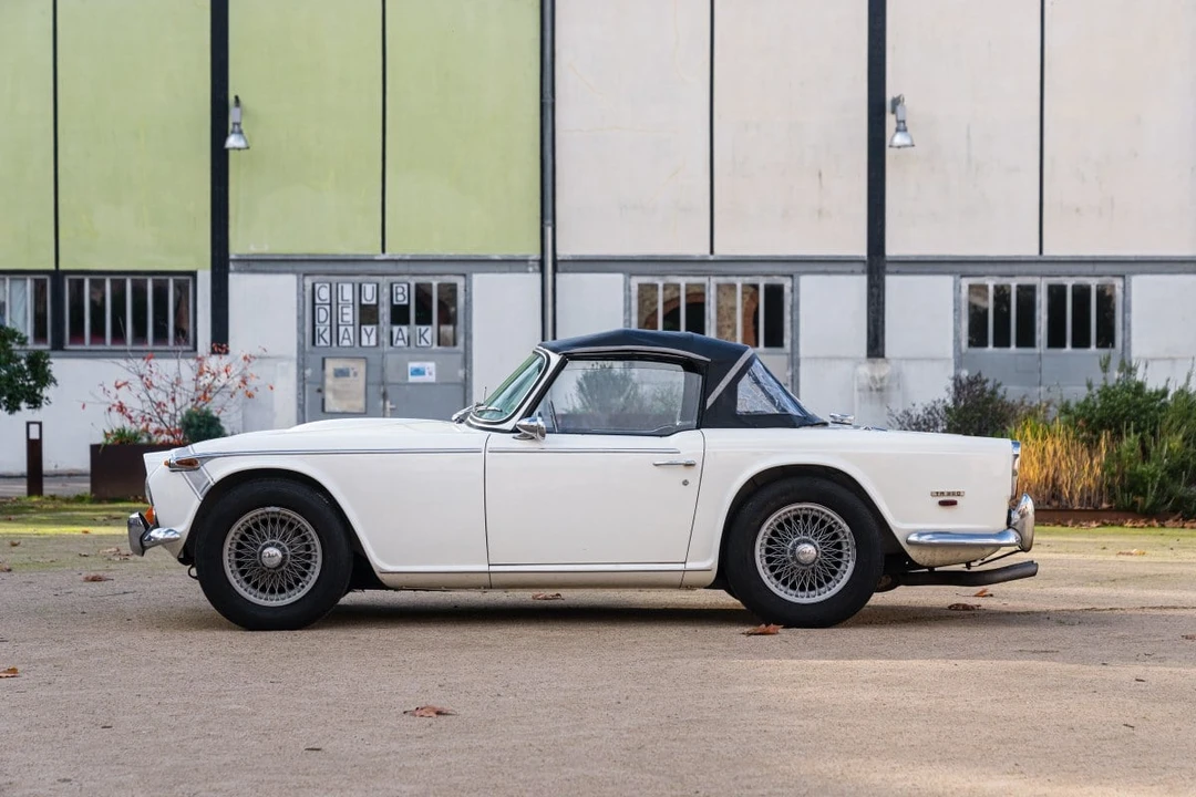 1968 Triumph TR5/TR250 - Image 13 of 30