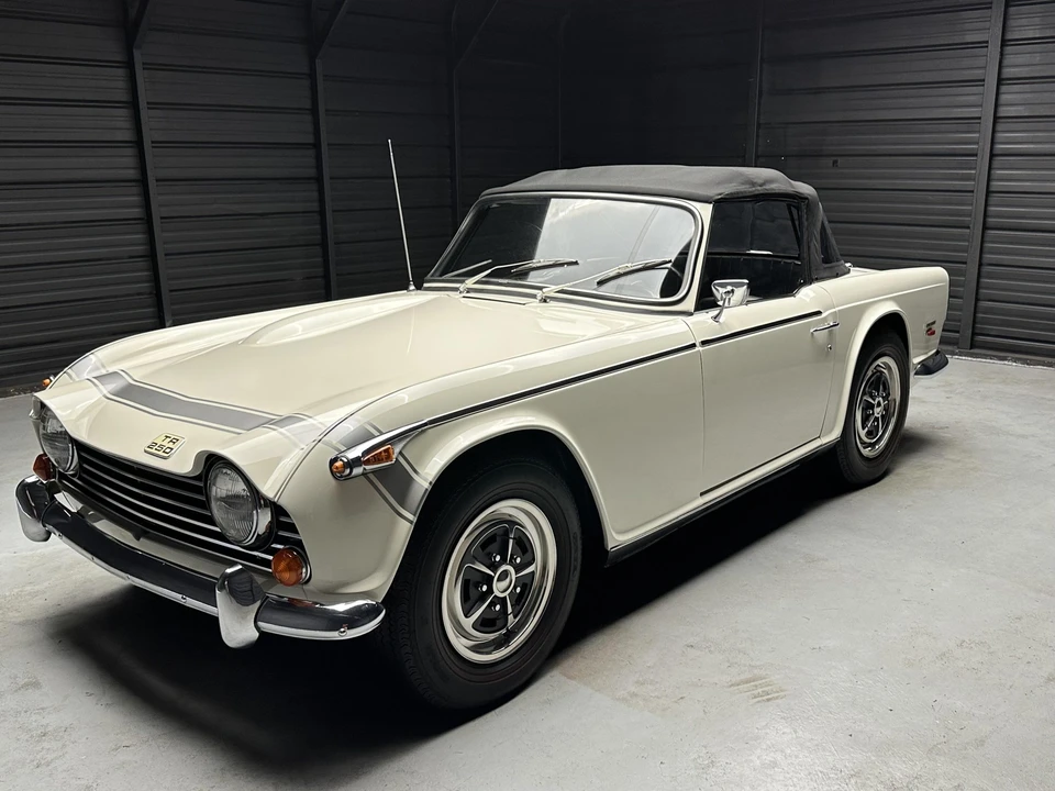 1968 Triumph TR5/TR250 - Image 28 of 31