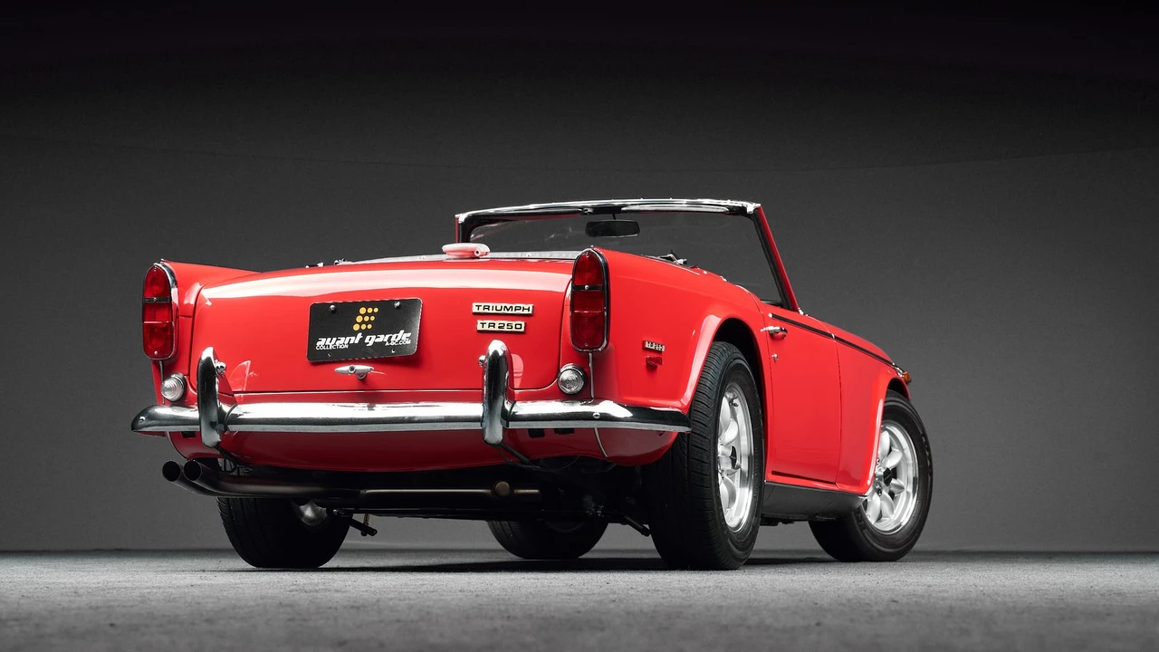 1968 Triumph TR5/TR250 - Image 13 of 31