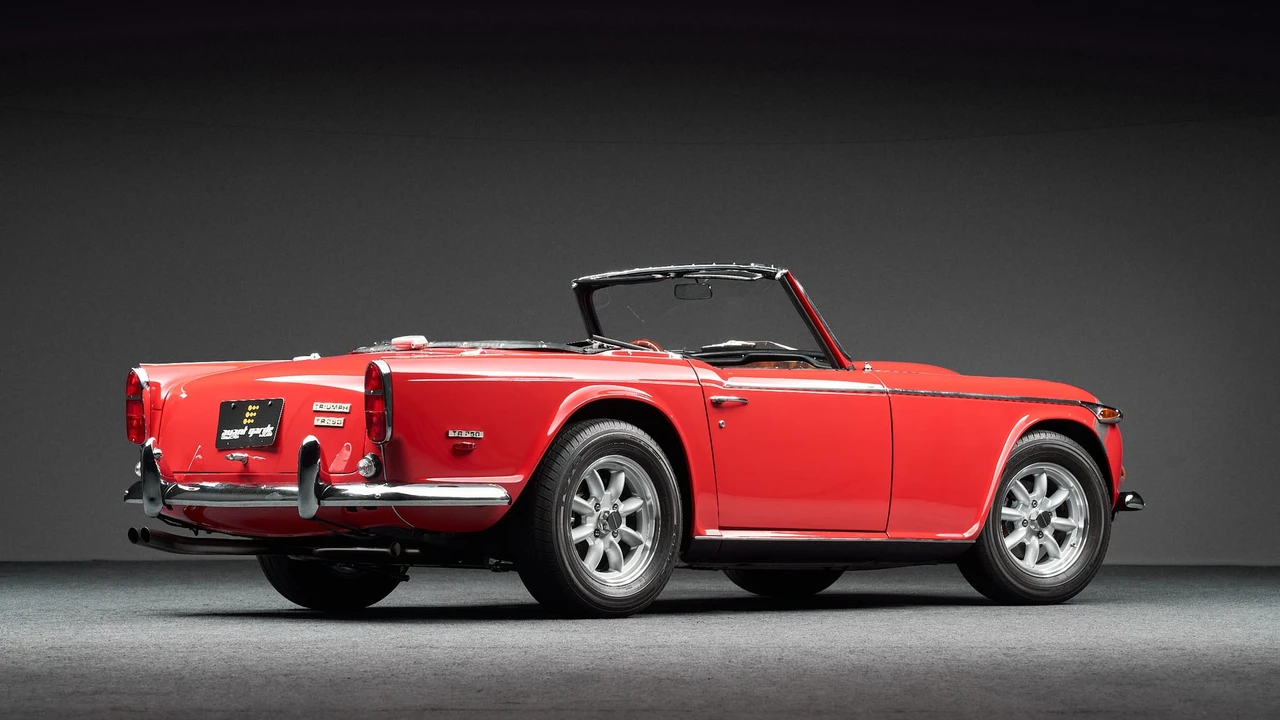 1968 Triumph TR5/TR250 - Image 14 of 31