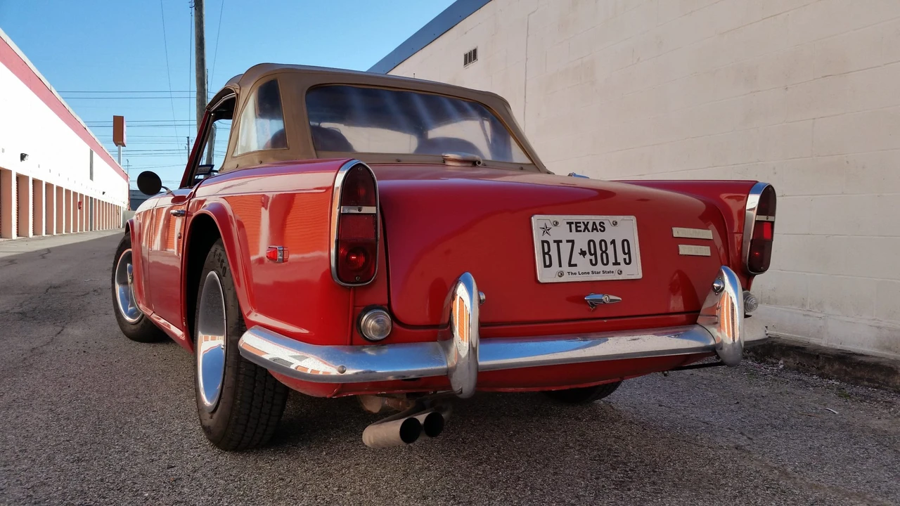 1968 Triumph TR5/TR250 - Image 9 of 31