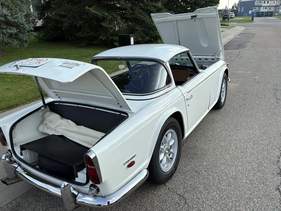 1968 Triumph TR5/TR250 - Image 14 of 31