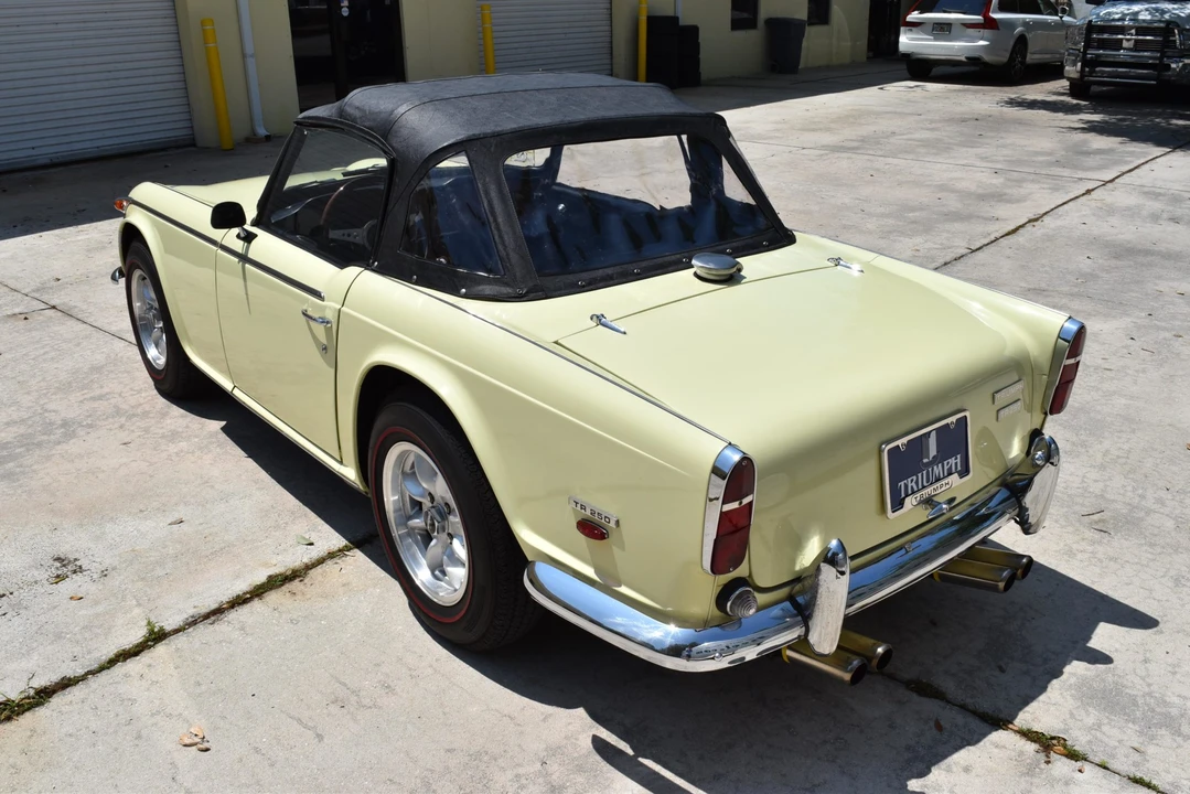 1968 Triumph TR5/TR250 - Image 19 of 31