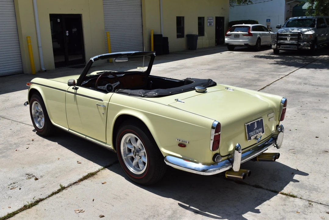 1968 Triumph TR5/TR250 - Image 20 of 31