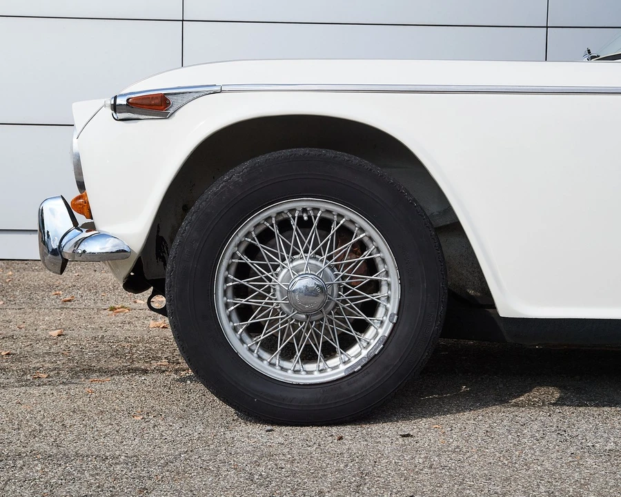 1968 Triumph TR5/TR250 - Image 15 of 30