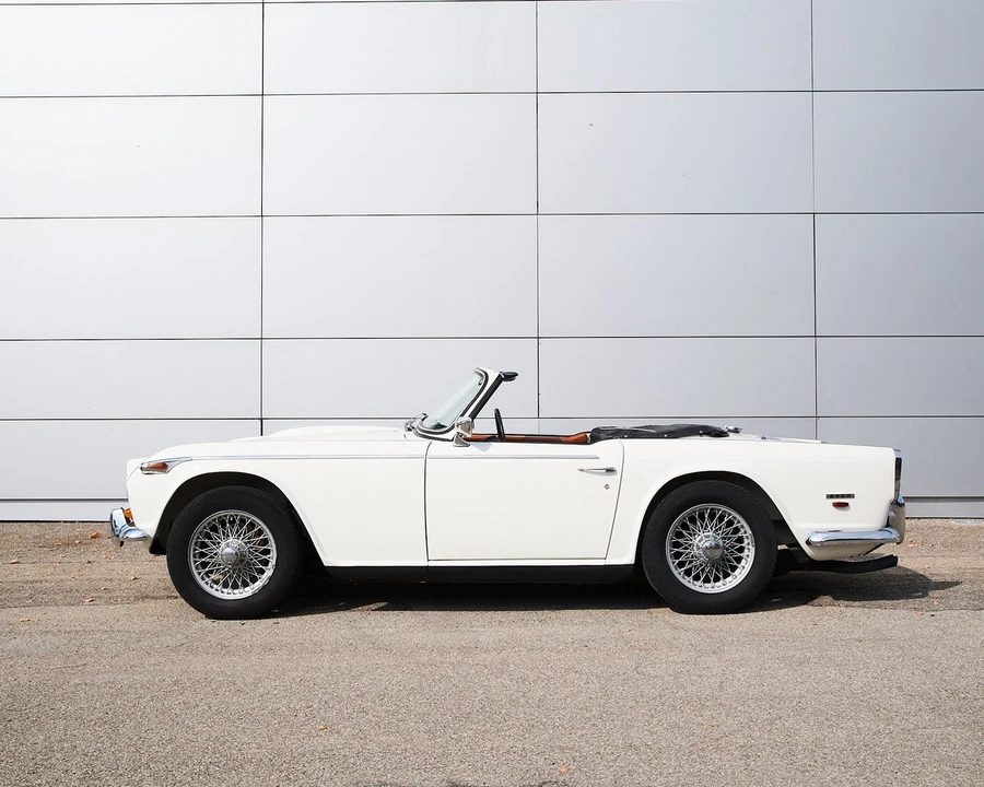 1968 Triumph TR5/TR250 - Image 9 of 30