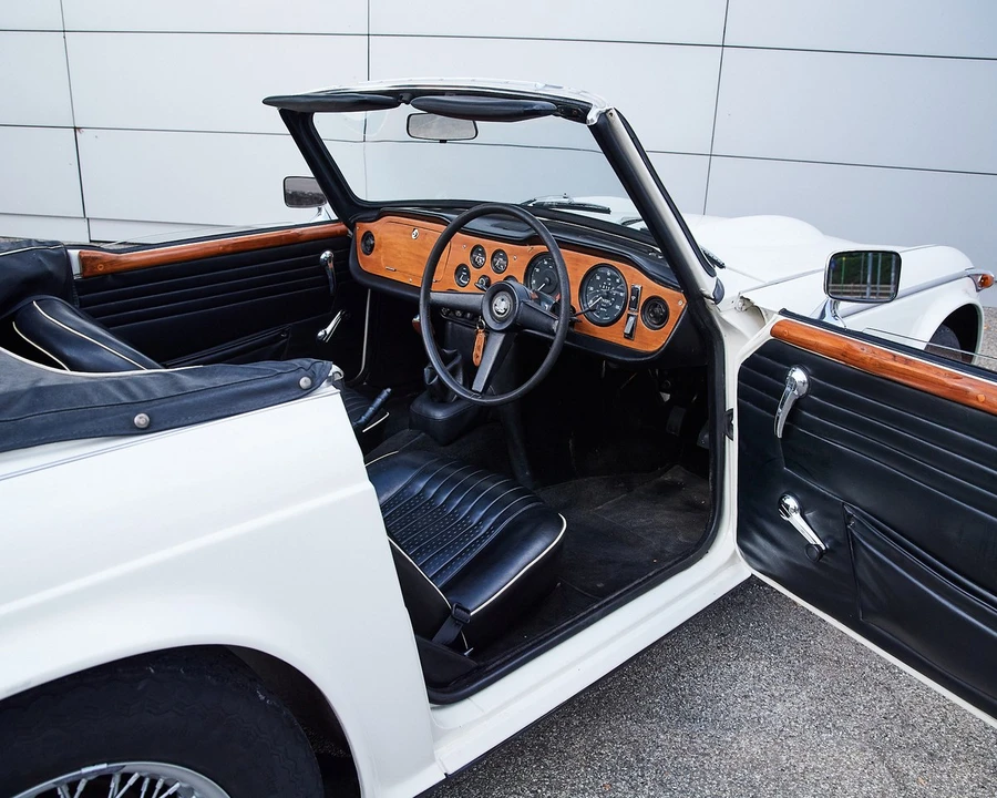 1968 Triumph TR5/TR250 - Image 25 of 30