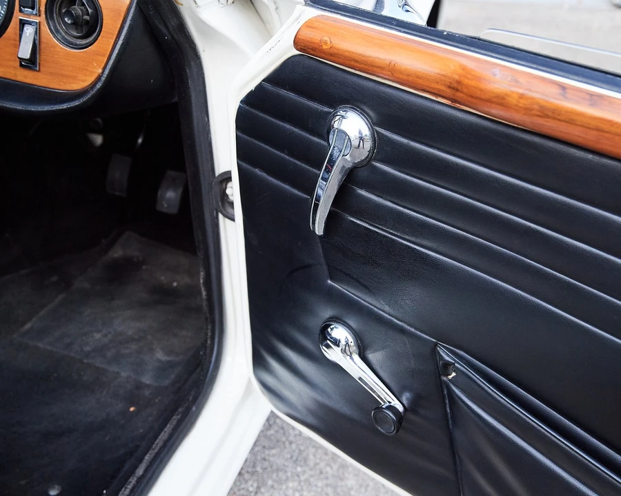 1968 Triumph TR5/TR250 - Image 29 of 30