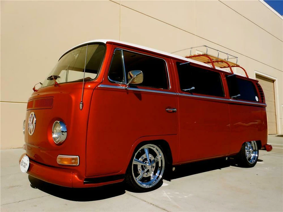 1968 Volkswagen Bay-Window Bus - Image 5 of 5