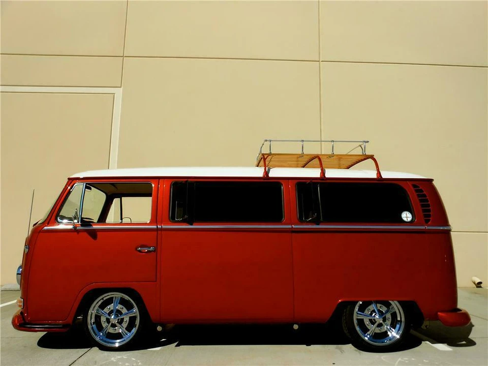 1968 Volkswagen Bay-Window Bus - Image 4 of 5