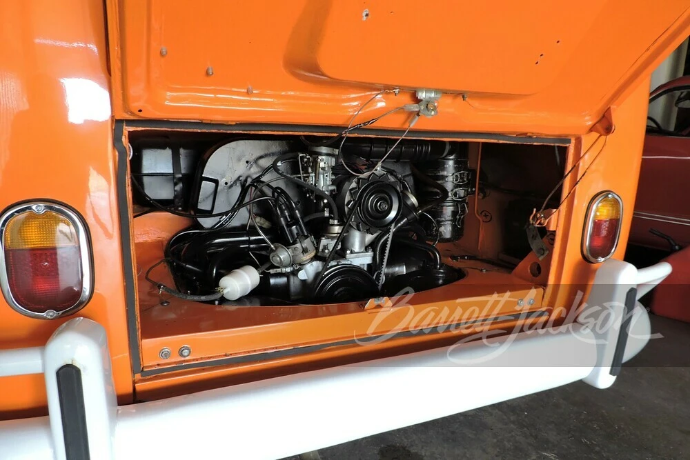 1968 Volkswagen Bay-Window Bus - Image 2 of 6