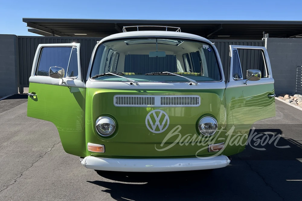 1968 Volkswagen Bay-Window Bus - Image 8 of 9