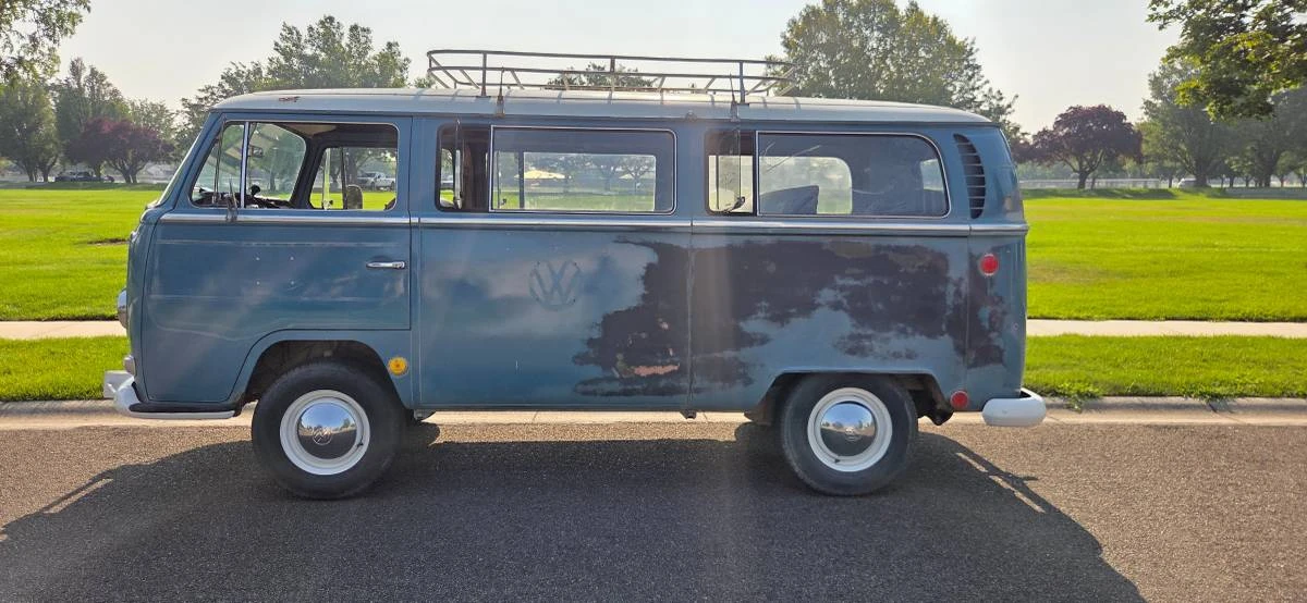 1968 Volkswagen Bay-Window Bus - Image 7 of 16