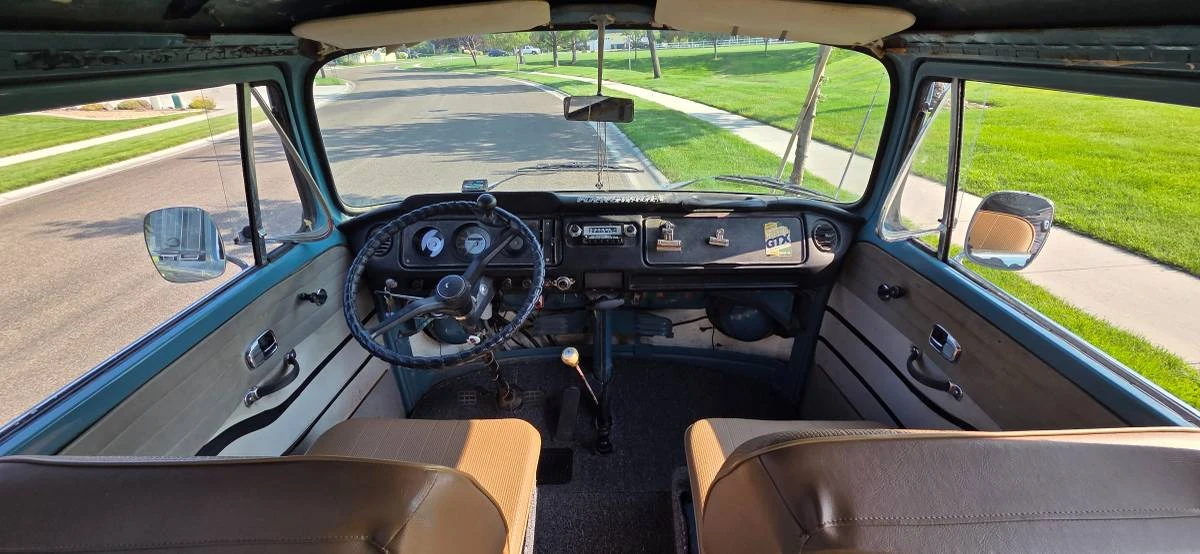 1968 Volkswagen Bay-Window Bus - Image 9 of 16