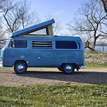 1968 Volkswagen Bus Westfalia