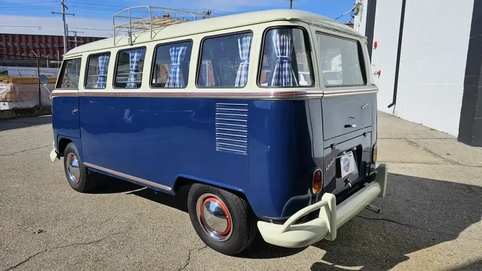 1968 Volkswagen Split-Window Bus - Image 4 of 17