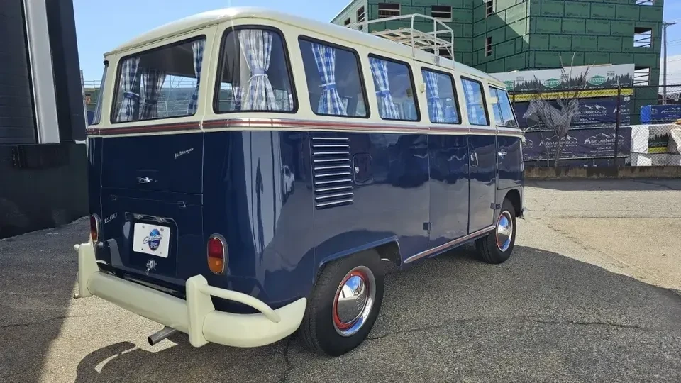 1968 Volkswagen Split-Window Bus - Image 3 of 17