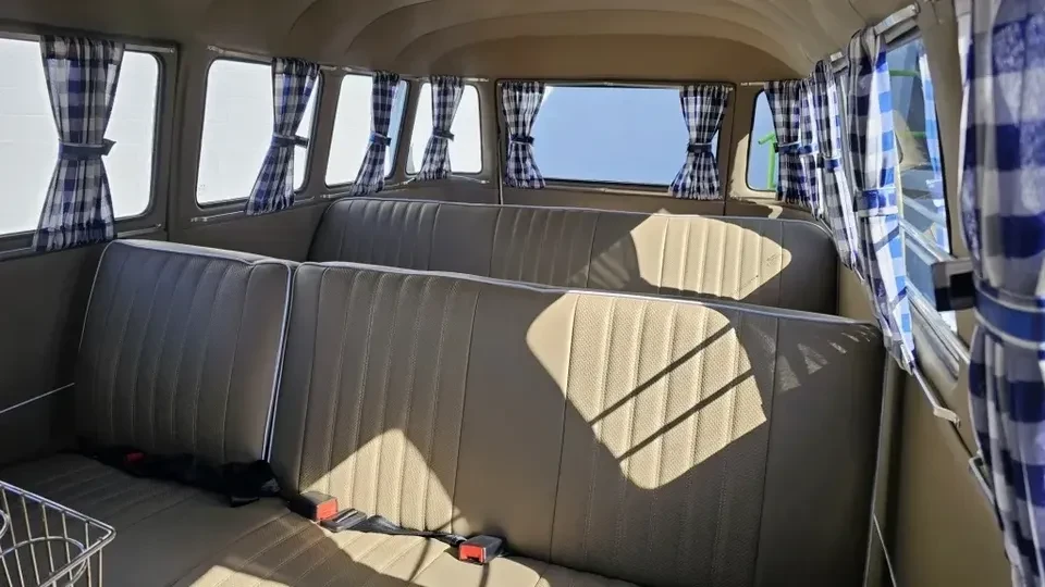 1968 Volkswagen Split-Window Bus - Image 11 of 17