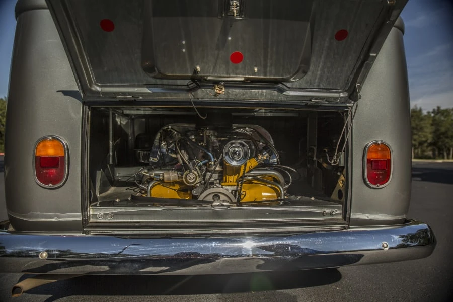1968 Volkswagen Split-Window Bus - Image 5 of 8