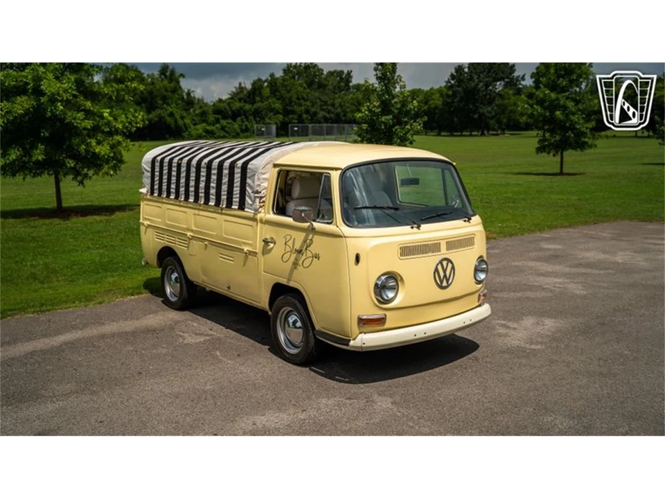1968 Volkswagen Bay-Window Bus - Image 23 of 31