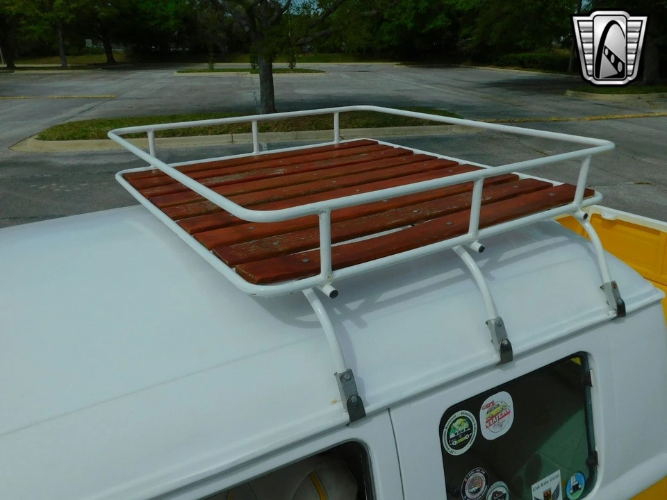 1968 Volkswagen Bay-Window Bus - Image 12 of 12