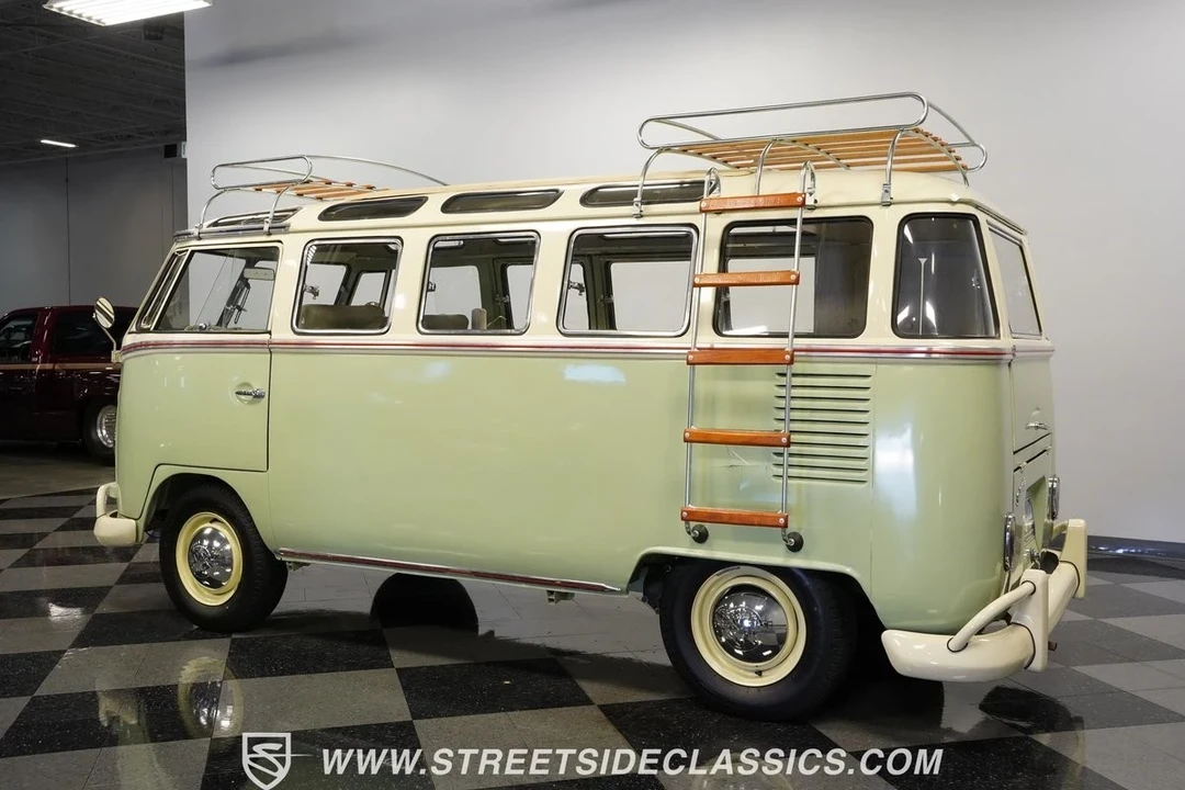 1968 Volkswagen Split-Window Camper - Image 9 of 12