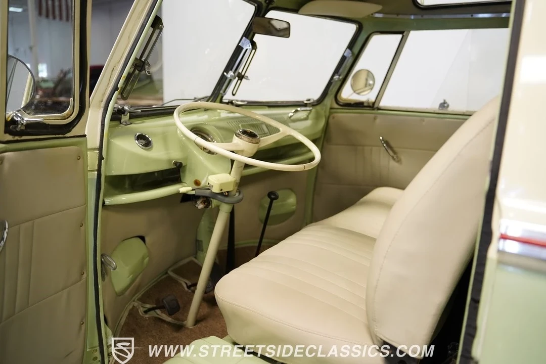 1968 Volkswagen Split-Window Camper - Image 5 of 12