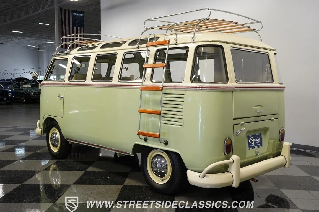 1968 Volkswagen Split-Window Camper - Image 10 of 12