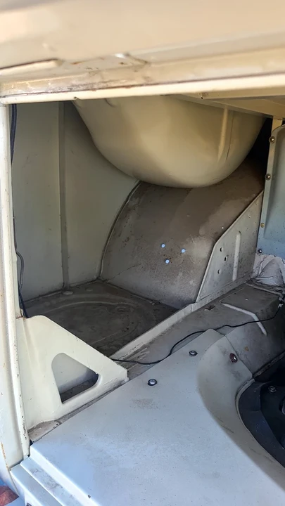 1968 Volkswagen Bay-Window Bus - Image 9 of 21