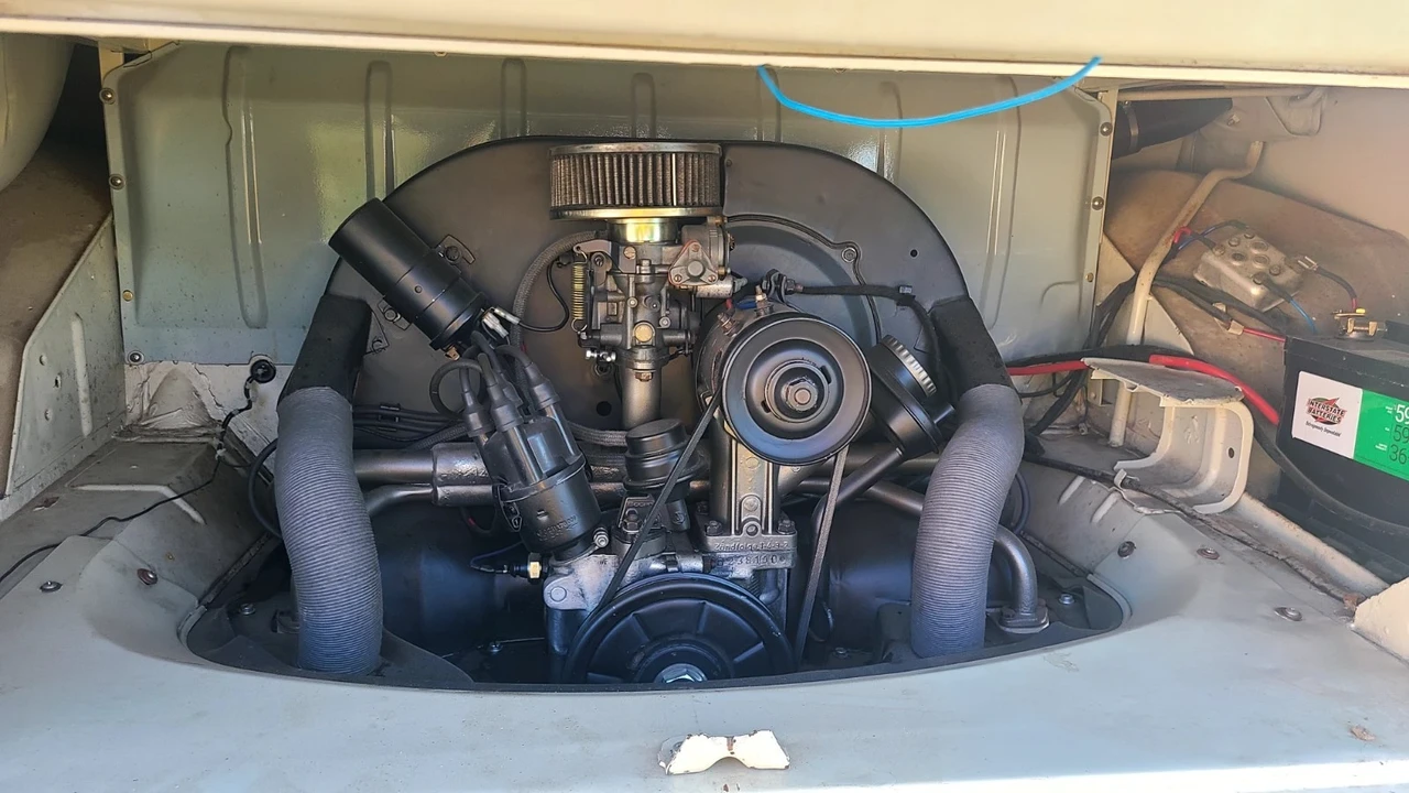1968 Volkswagen Bay-Window Bus - Image 8 of 21