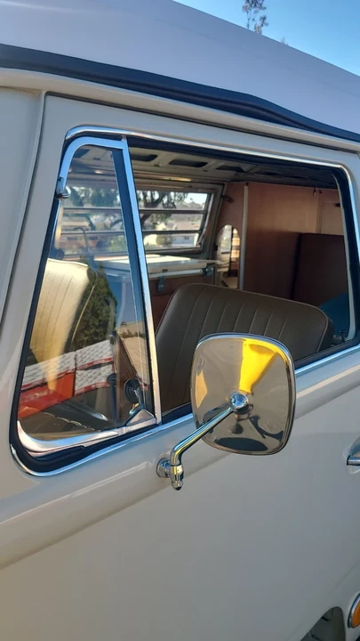 1968 Volkswagen Bay-Window Bus - Image 21 of 21